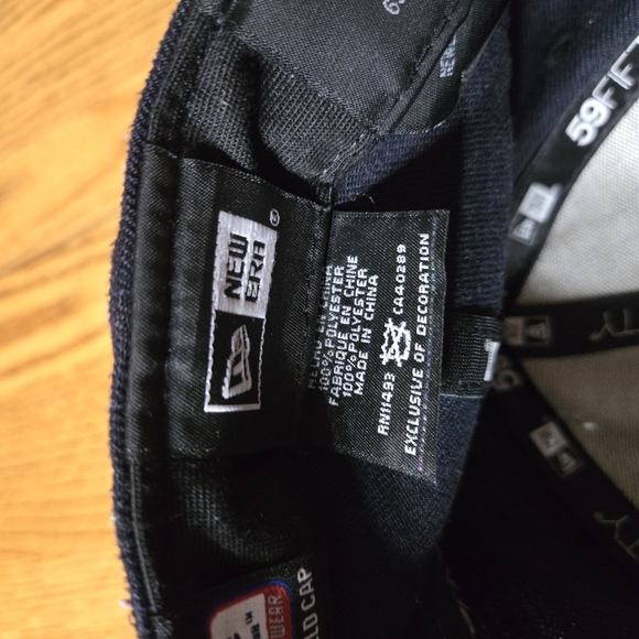 NY YANKEES Offical On Field CAP!! - Picture 7 of 7